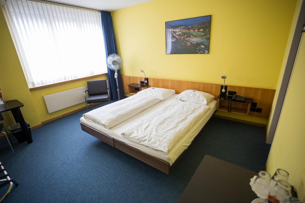 X-Tra Hotel Zurich Luaran gambar
