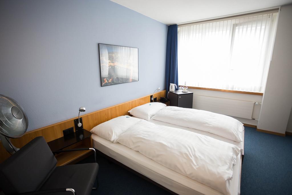 X-Tra Hotel Zurich Luaran gambar
