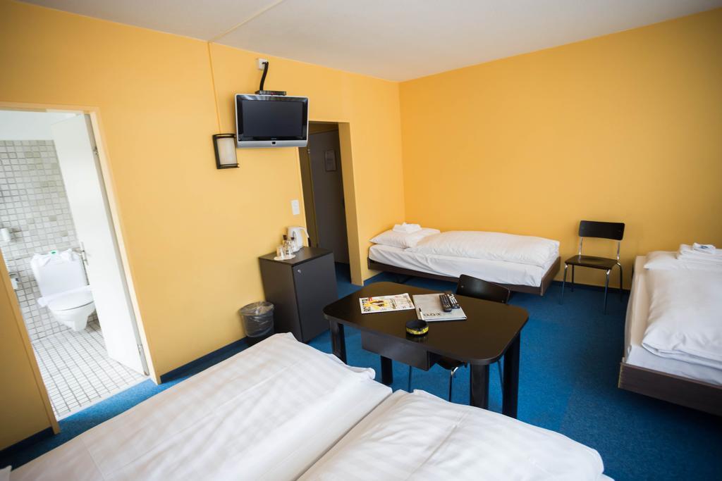 X-Tra Hotel Zurich Luaran gambar