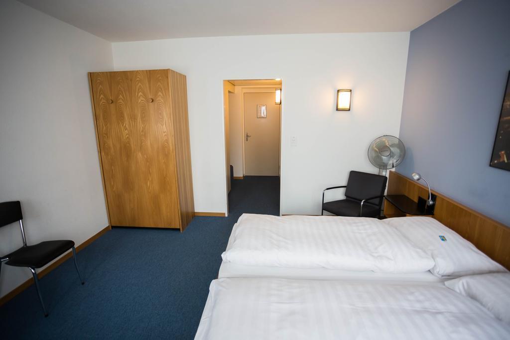X-Tra Hotel Zurich Luaran gambar